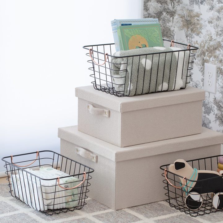 Black Wire Basket (Copper Handles)