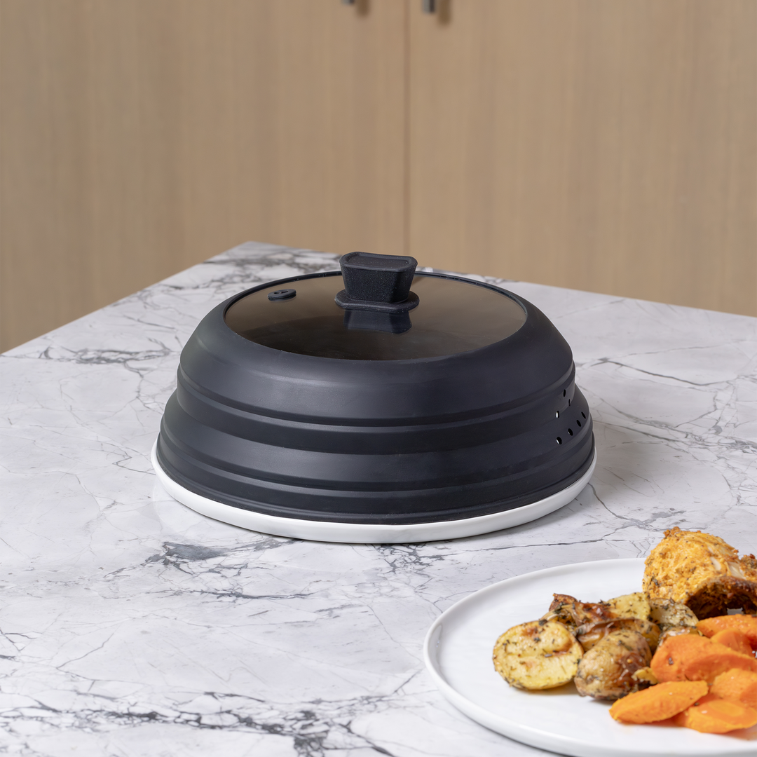 Collapsible Microwave Cover