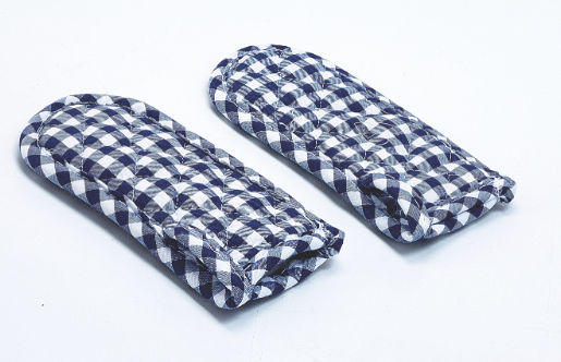 Gingham Hot Handle Holder (Set of 2)
